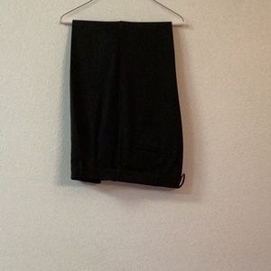 Black Haggar Polyester Dress Pants Size 36-30 With Belt Loops.